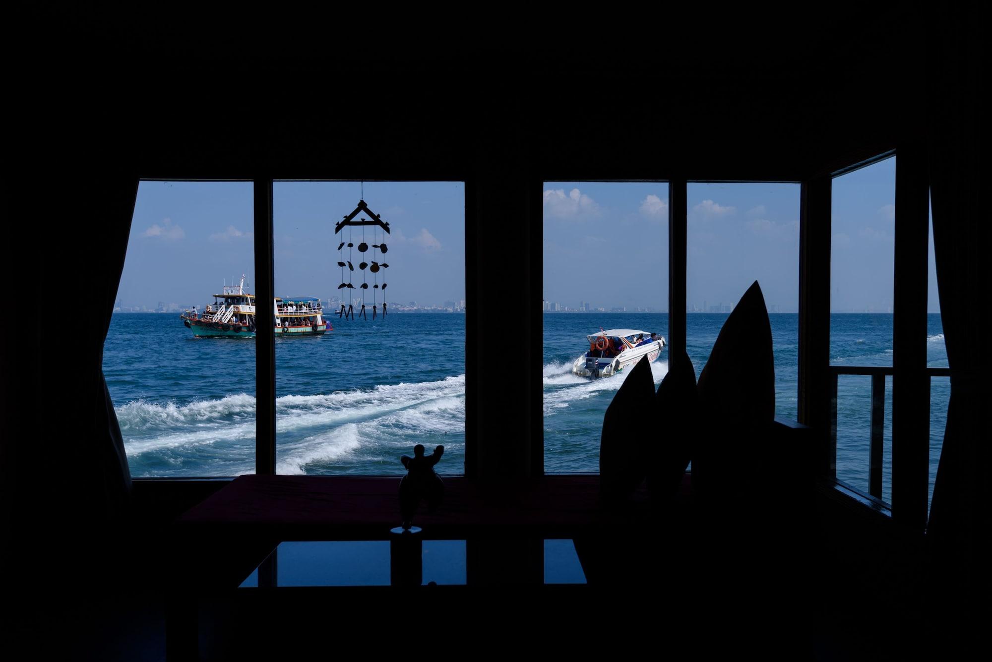 Lareena Resort Koh Larn Pattaya Екстериор снимка