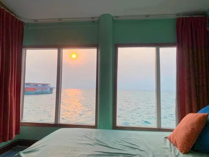 Lareena Resort Koh Larn Pattaya Екстериор снимка