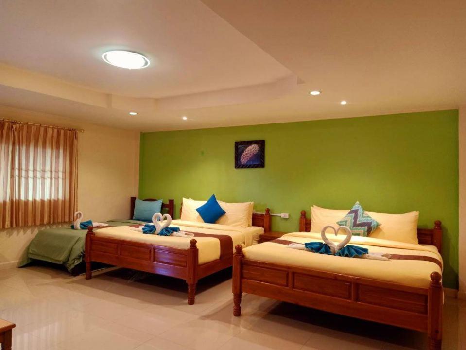 Lareena Resort Koh Larn Pattaya Екстериор снимка