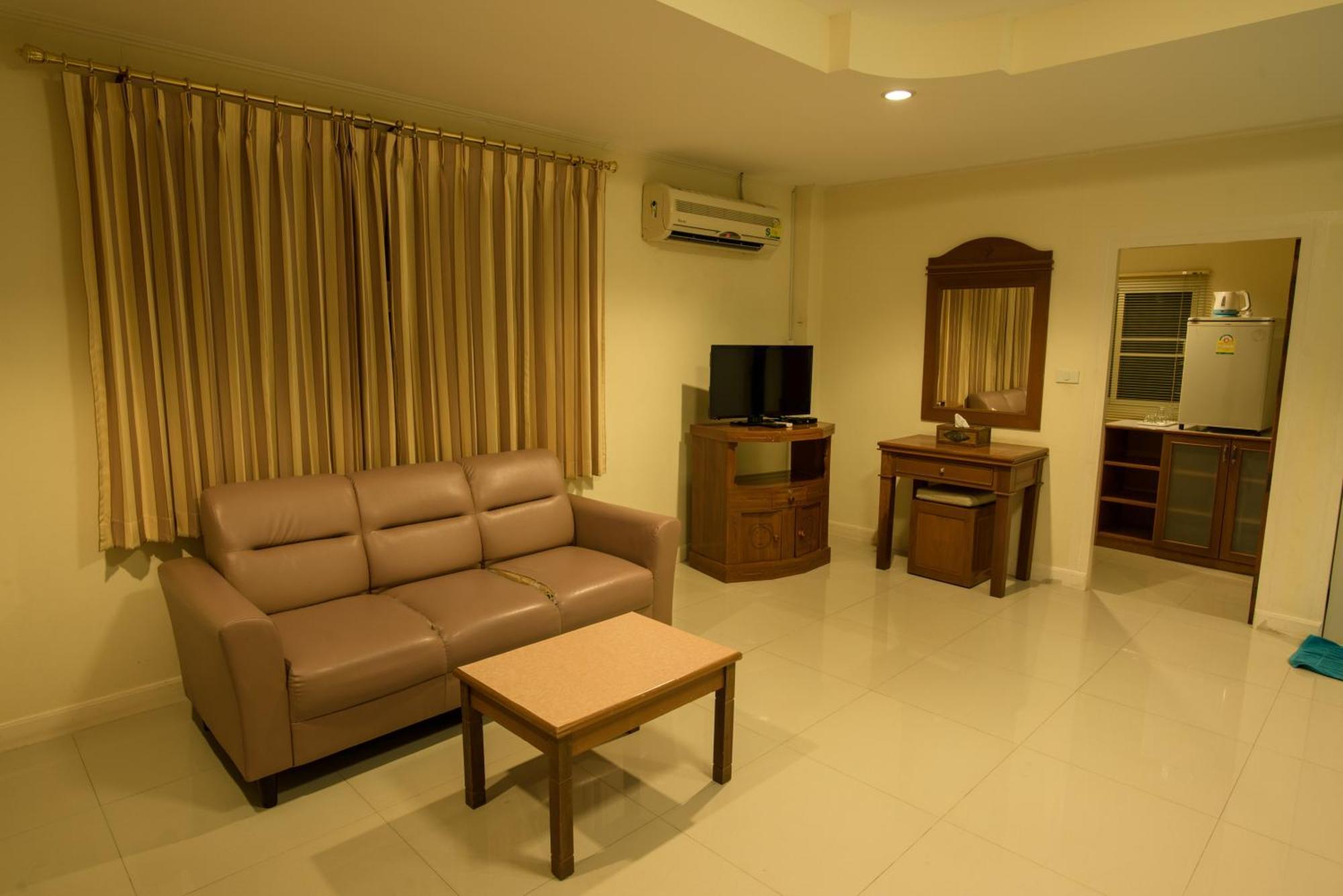 Lareena Resort Koh Larn Pattaya Екстериор снимка