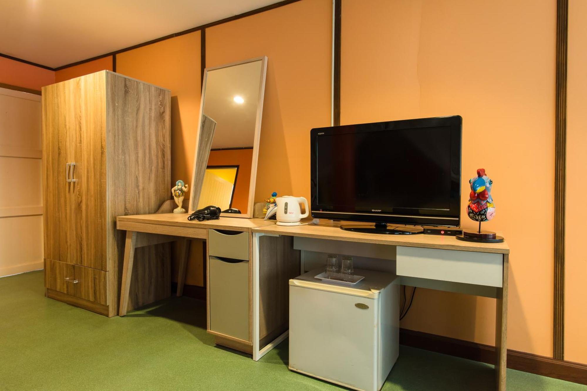 Lareena Resort Koh Larn Pattaya Екстериор снимка